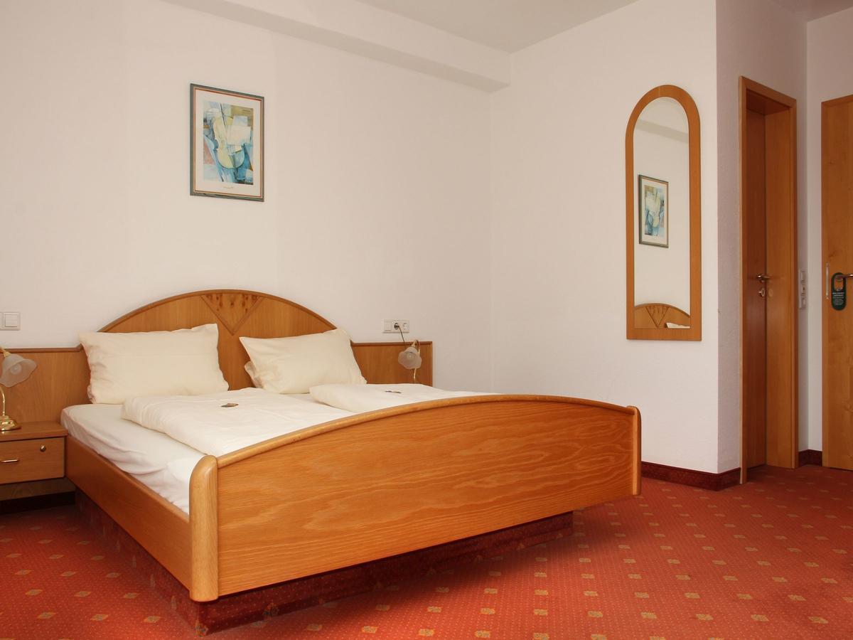 Gasthof Roessle Vogtsburg Habitación foto