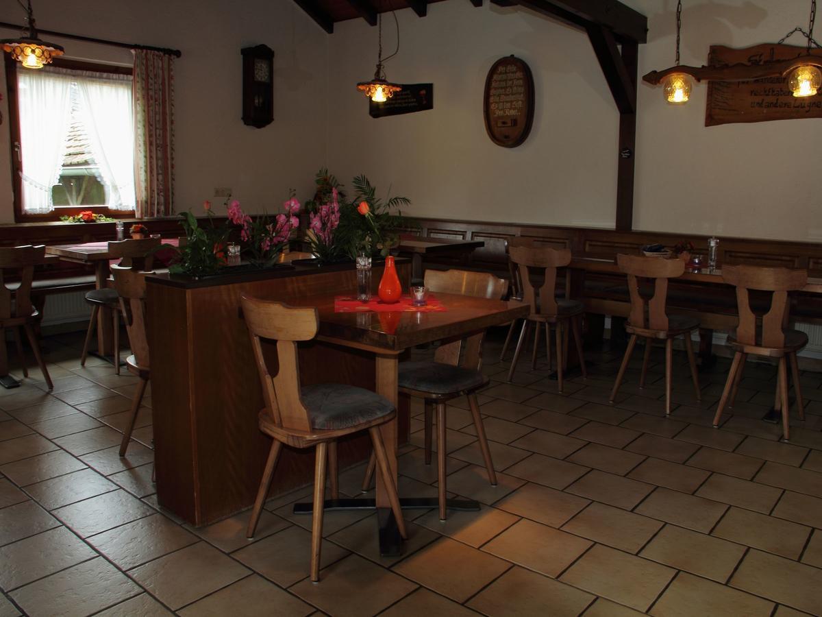 Gasthof Roessle Vogtsburg Exterior foto